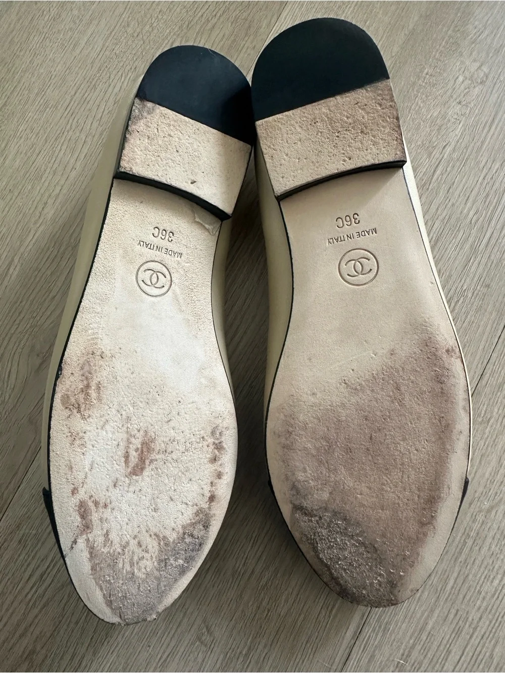 CHANEL Beige Leather Ballet Flats with Black Cap Toe
